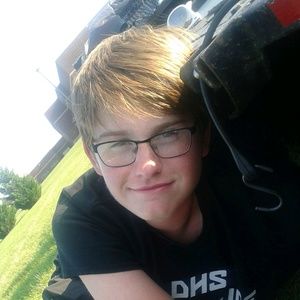 Meet your Posher, Conner